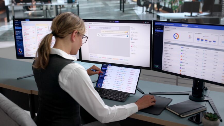 IT service worker working